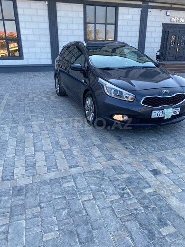 Kia Ceed SW-3