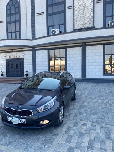 Kia Ceed SW-2