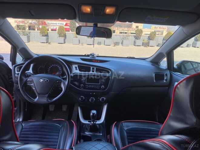 Kia Ceed SW-12