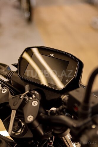 TVS Raider-6