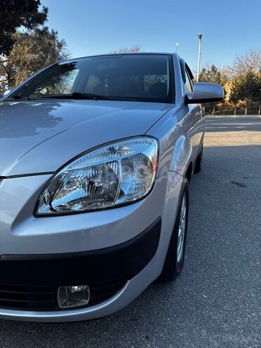 Kia Rio-6