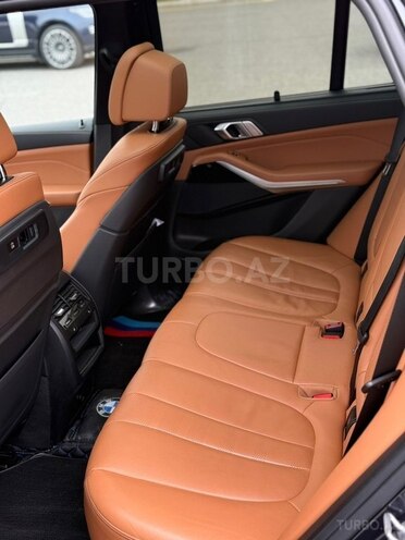 BMW X5-8