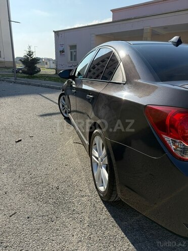Chevrolet Cruze-9