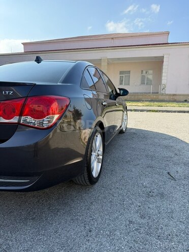 Chevrolet Cruze-4