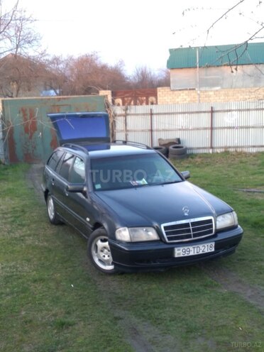 Mercedes C 180-1