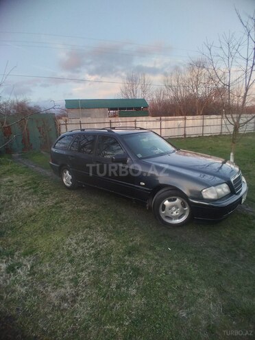 Mercedes C 180-7