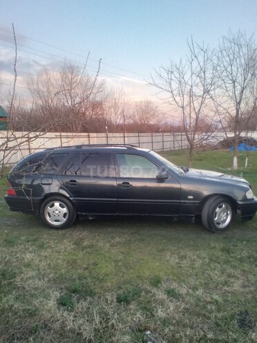 Mercedes C 180-6