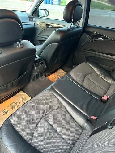 Mercedes E 240 2004, 217,000 km - 2.6 l - Masallı