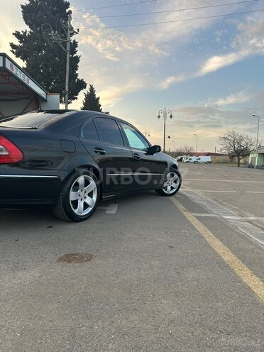 Mercedes E 240 2004, 217,000 km - 2.6 l - Masallı