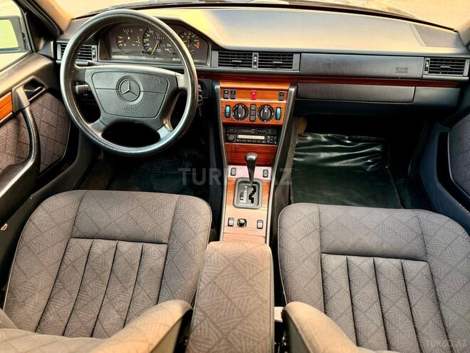 Mercedes 200 E 1994, 328,000 km - 2.0 l - Bakı