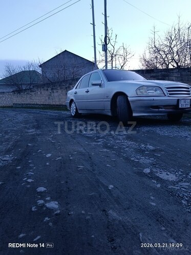 Mercedes C 220 1995, 395,236 km - 2.2 l - Zaqatala