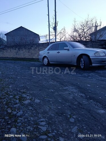 Mercedes C 220 1995, 395,236 km - 2.2 l - Zaqatala