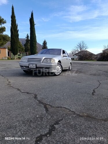 Mercedes C 220 1995, 395,236 km - 2.2 l - Zaqatala