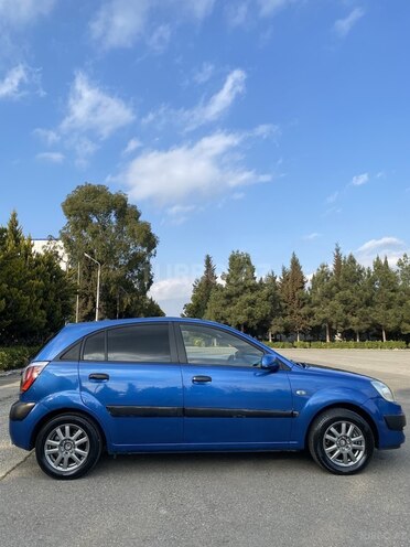 Kia Rio-15