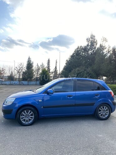 Kia Rio-14