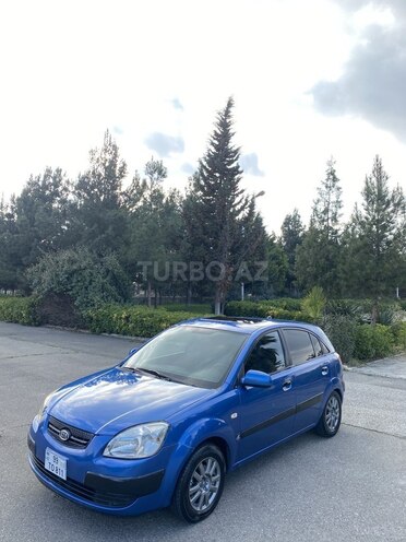 Kia Rio-12