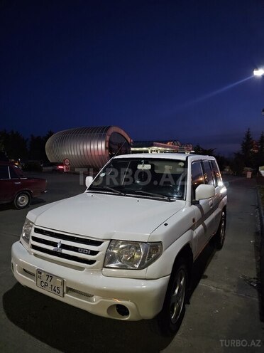 Mitsubishi Pajero io 2000, 213,698 km - 2.0 l - Qəbələ