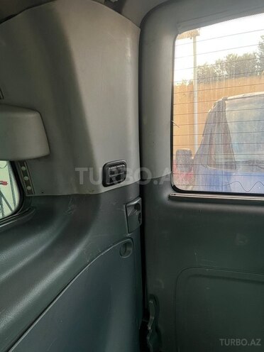 Mercedes Vito 115 CDI-19