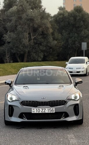 Kia Stinger-2
