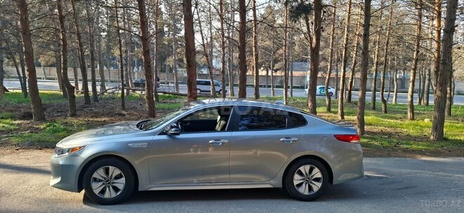 Kia Optima-5