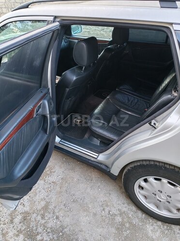 Mercedes E 220 1998, 423,102 km - 2.2 l - Gəncə