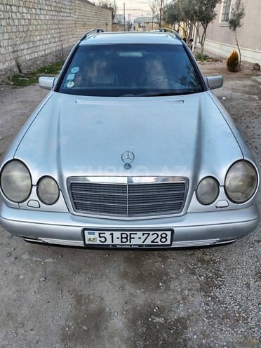 Mercedes E 220 1998, 423,102 km - 2.2 l - Gəncə