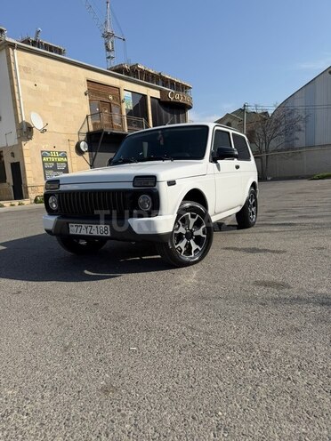 LADA (VAZ) Niva-1