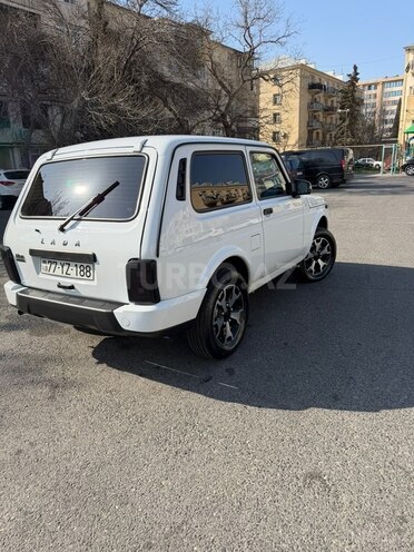 LADA (VAZ) Niva-6