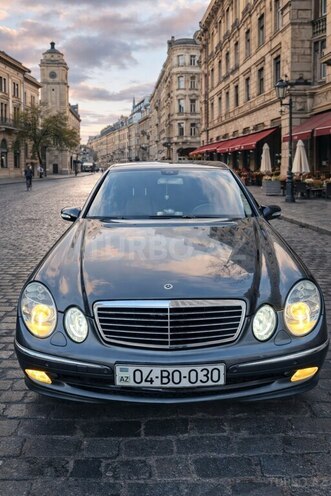 Mercedes E 350 2006, 282,000 km - 3.5 l - Bakı