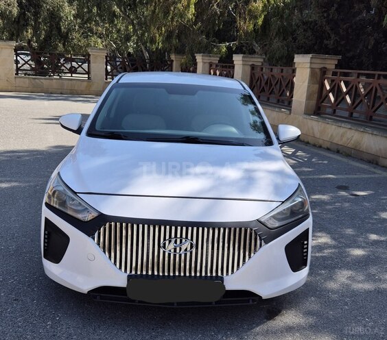 Hyundai IONIQ-3
