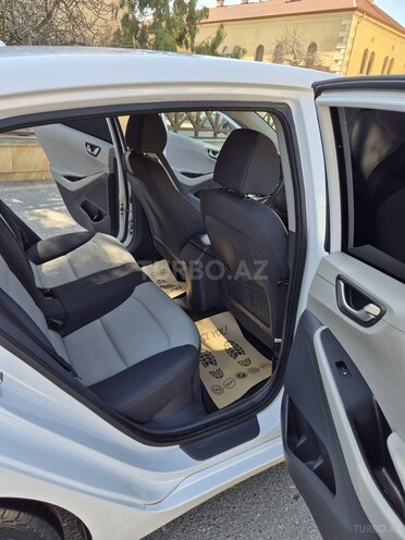 Hyundai IONIQ-9