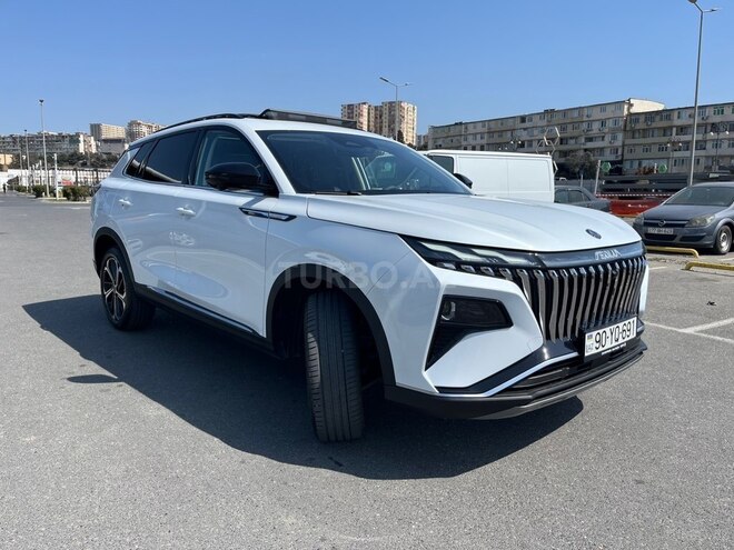 DongFeng Aeolus Huge-2
