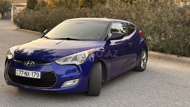 Hyundai Veloster-13