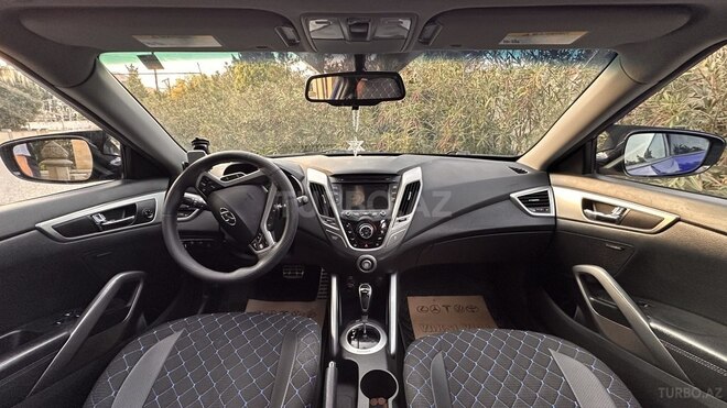 Hyundai Veloster-4