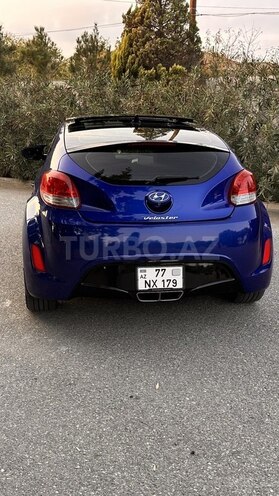 Hyundai Veloster-8