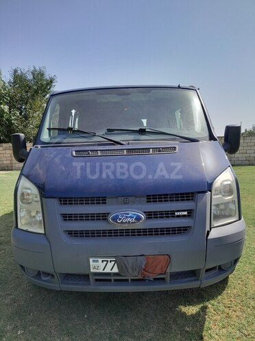 Ford Transit-1