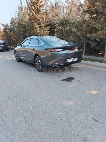 Changan Eado-6
