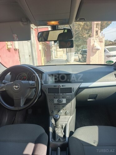Opel Astra-3