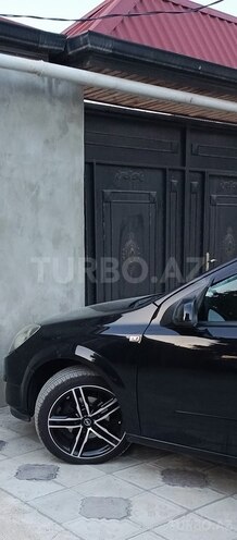 Opel Astra-12