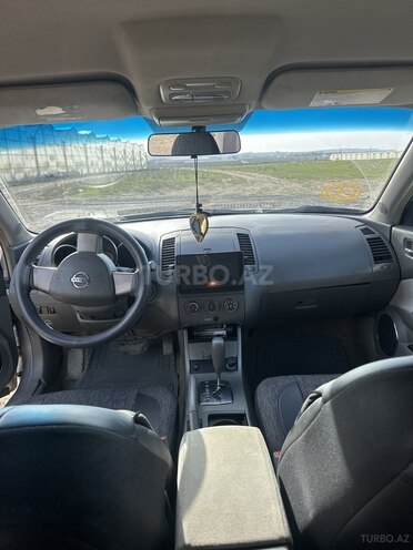 Nissan Altima-5