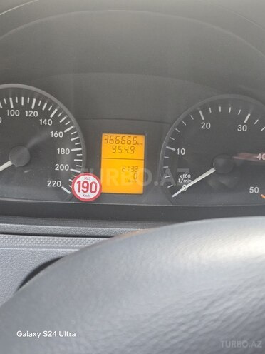 Mercedes  2007, 366,000 km - 2.1 l - Bakı