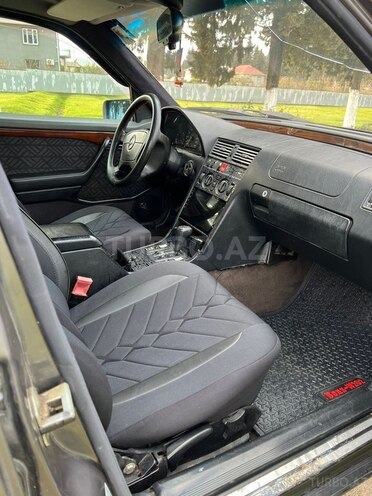 Mercedes C 180 1995, 194,970 km - 1.8 l - Lənkəran