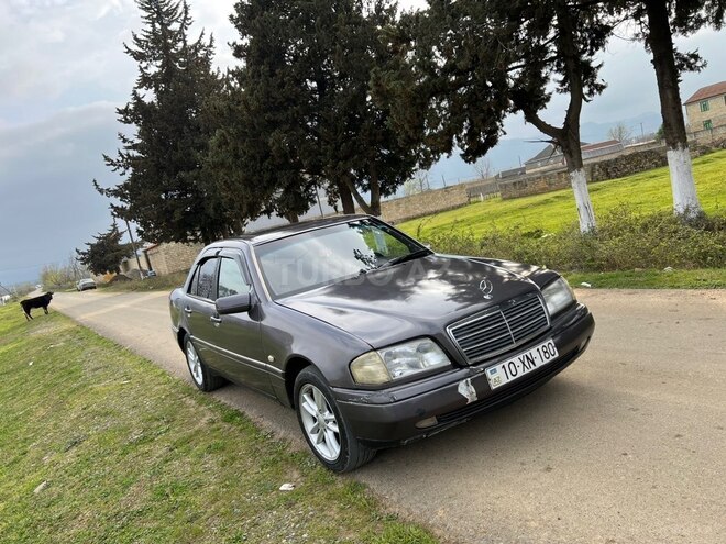 Mercedes C 180 1995, 194,970 km - 1.8 l - Lənkəran