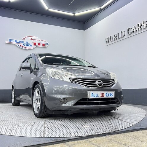 Nissan Note-3