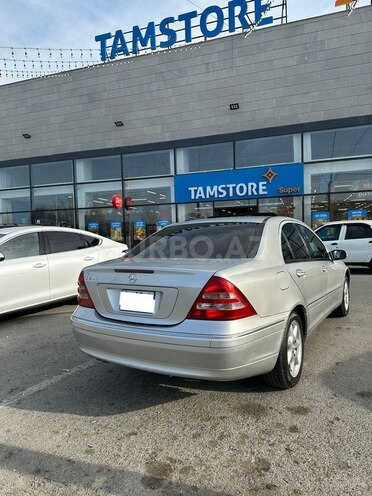 Mercedes C 240 2001, 362,400 km - 2.6 л - Bakı