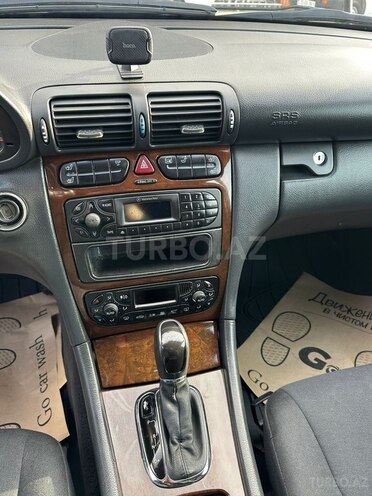 Mercedes C 240 2001, 362,400 km - 2.6 л - Bakı