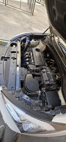 Hyundai Santa Fe-9