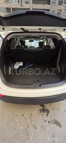 Hyundai Santa Fe-13