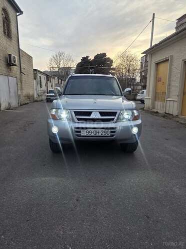 Mitsubishi Pajero 2005, 197,200 km - 3.0 l - Bakı
