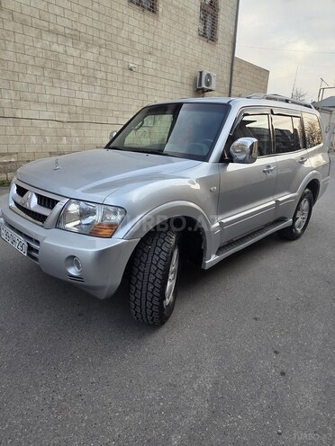 Mitsubishi Pajero 2005, 197,200 km - 3.0 l - Bakı